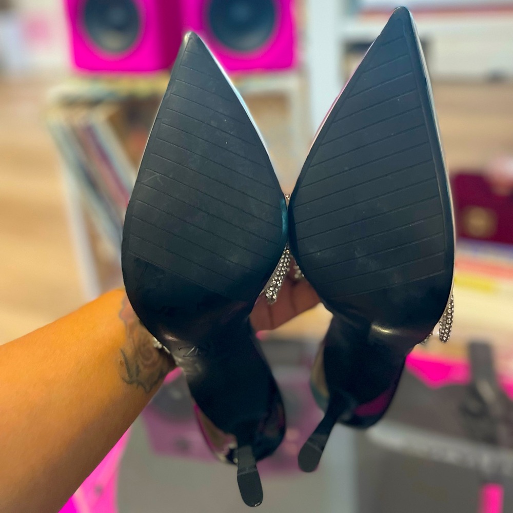 Zara vinyl mules w/ bow - Picture 4 of 5